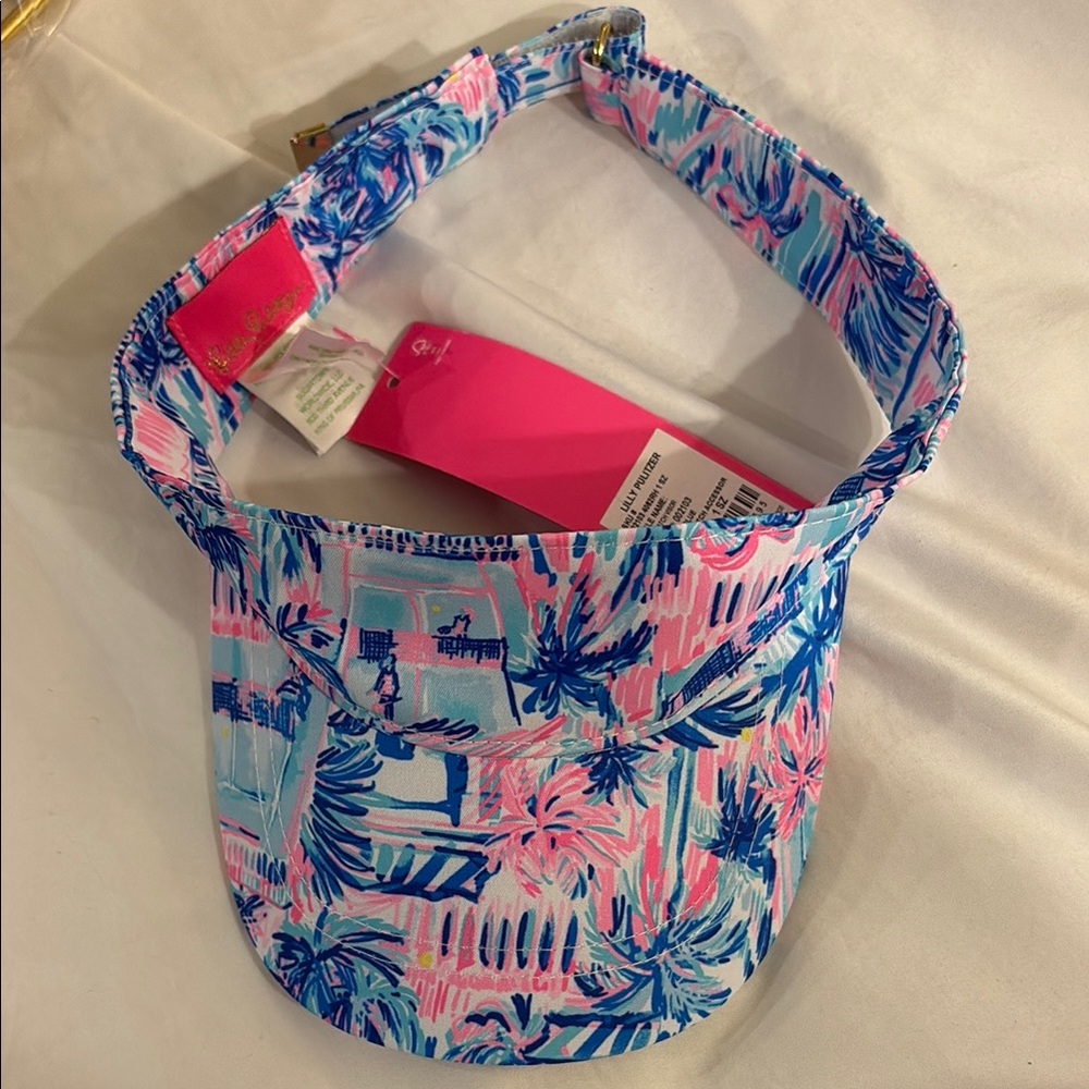 Lilly Pulitzer Colorful Tropical Print Visor for tennis lovers